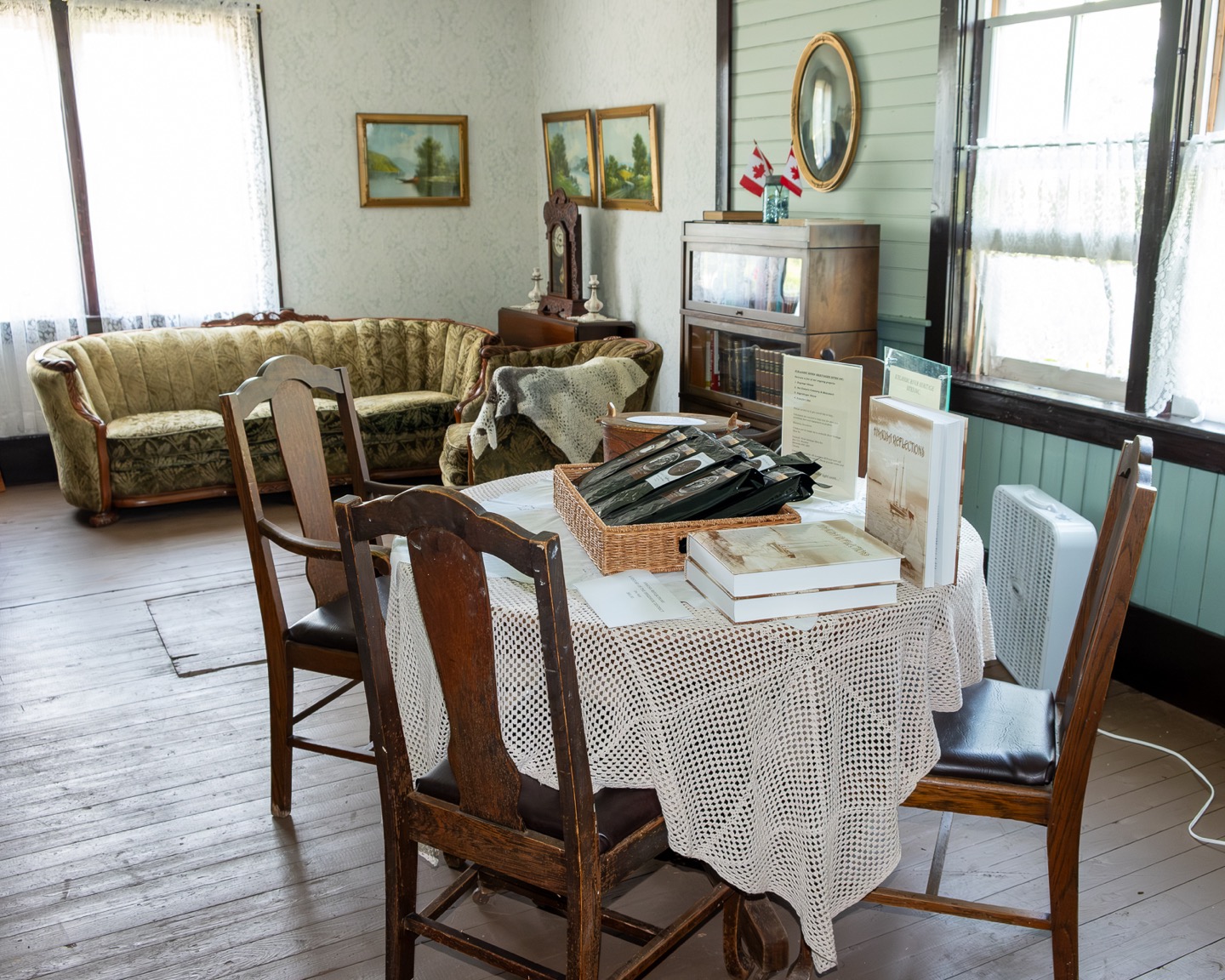 Engimyri Dining Room Engimyri Dining Room