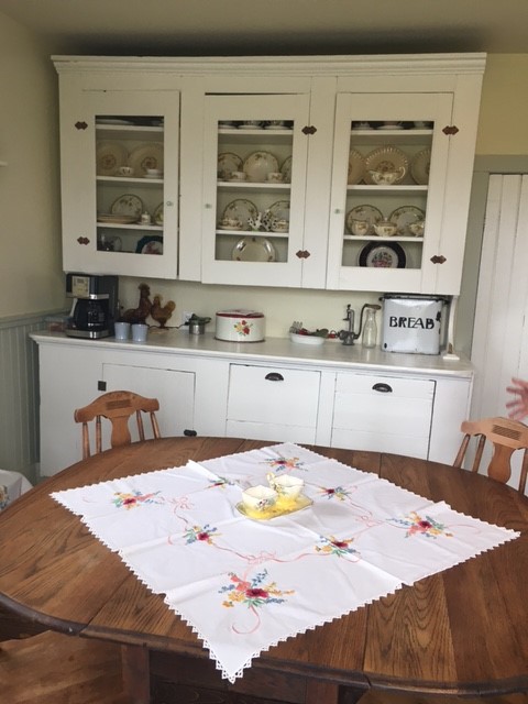 Engimyri kitchen hutch Engimyri Kitchen